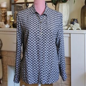 Olsen Europe button-up blouse, size Medium.